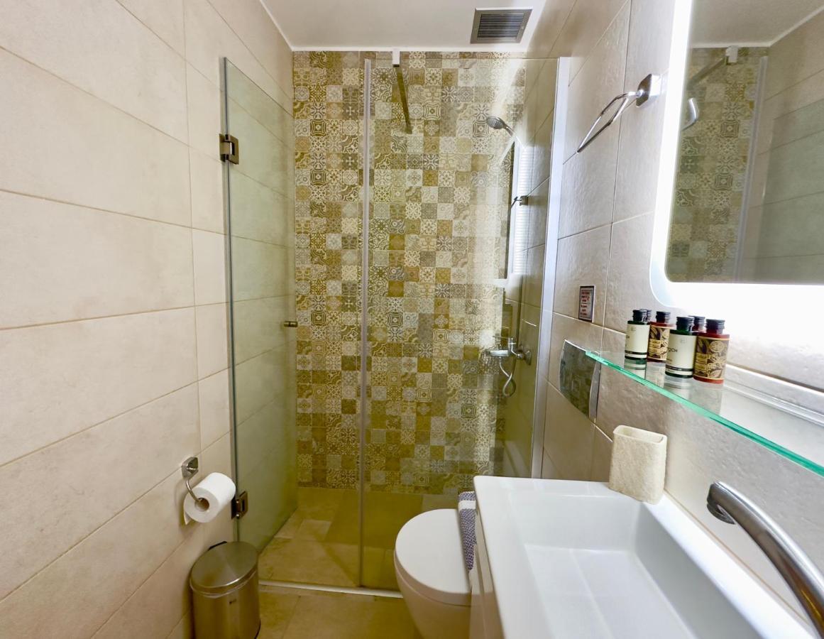 Yulia Luxury Apartments Ouranoupoli Dış mekan fotoğraf